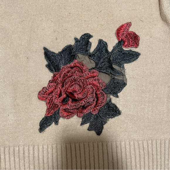 Cream ripped neck sweater with Rose detail - Picture 2 of 6